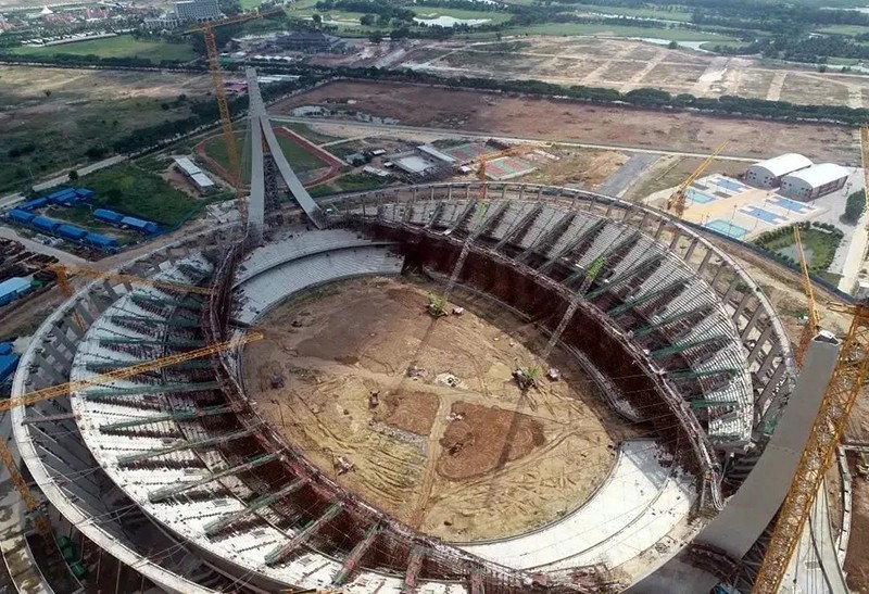 援建柬埔寨体育场 索网张拉圆满完成