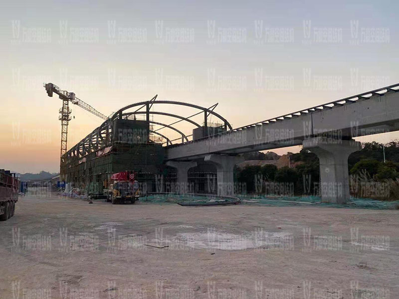 清远磁悬浮项目莲湖车站钢-膜结构工程钢结构接近尾声