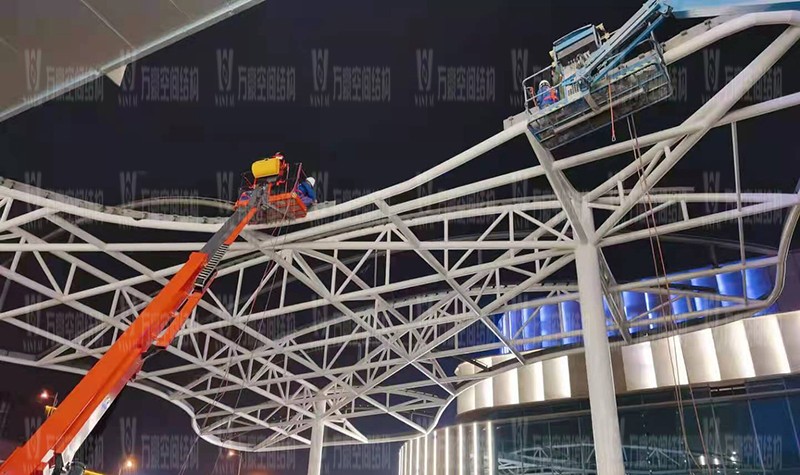 长沙圭塘海绵示范公园建设项目ETFE膜结构工程进入二次钢构施工阶段