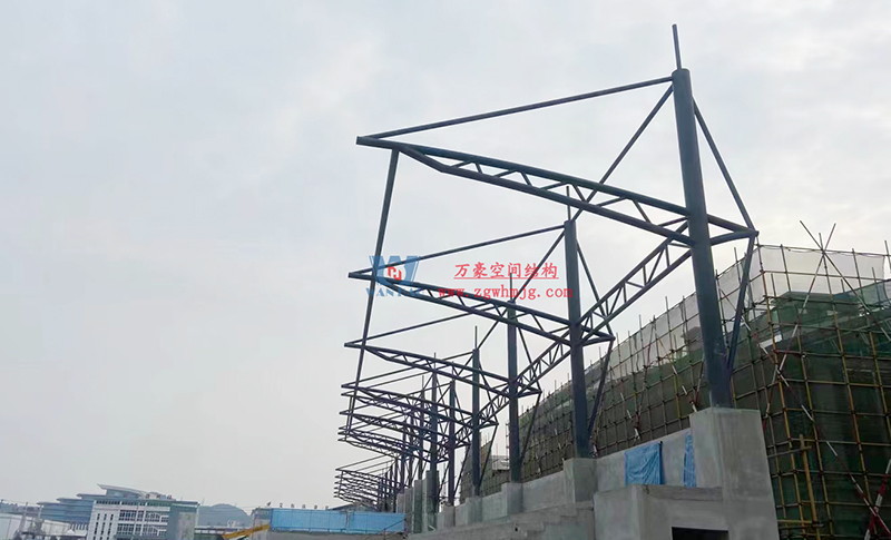 万豪2023第5标-四川职业技术学院锂电科技学院建设项目看台膜结构工程