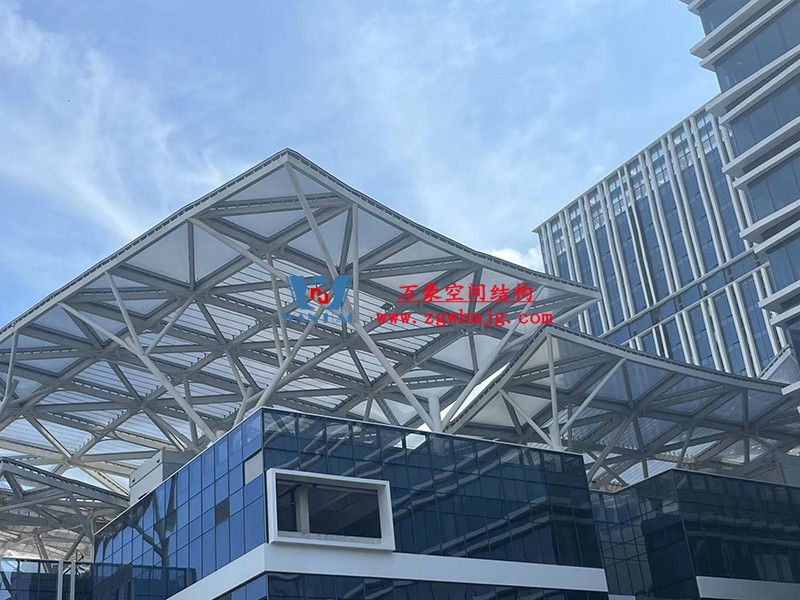 中交海南总部基地项目A地块三标段幕墙及栏杆工程