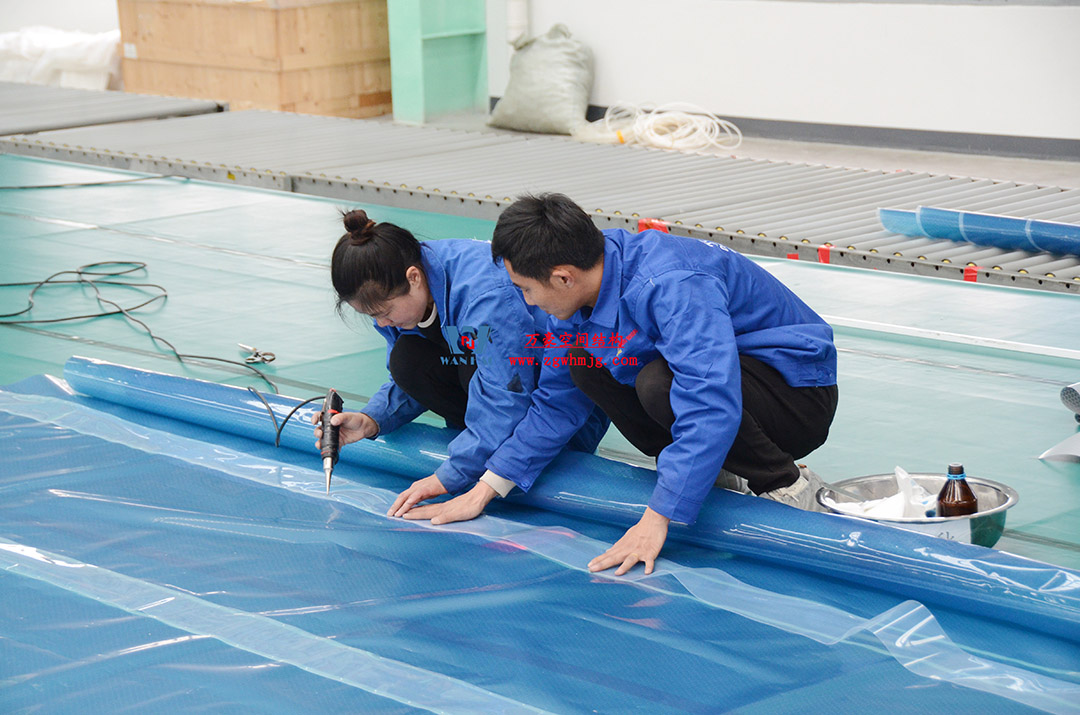 上海工程技术大学松江校区风雨操场ETFE膜结构项目