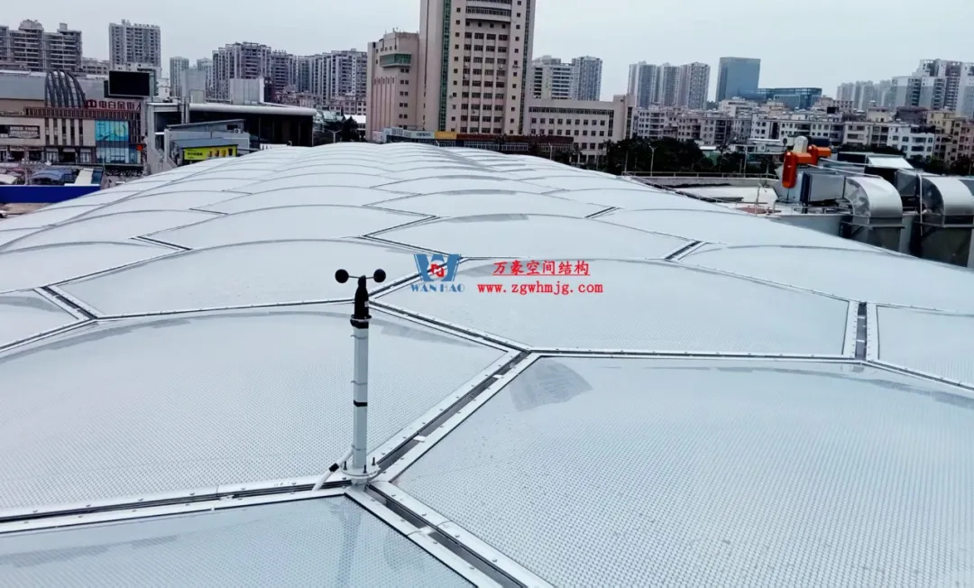 广州茂名总汇天街商业街ETFE膜结构 广州茂名总汇天街商业街ETFE膜结构