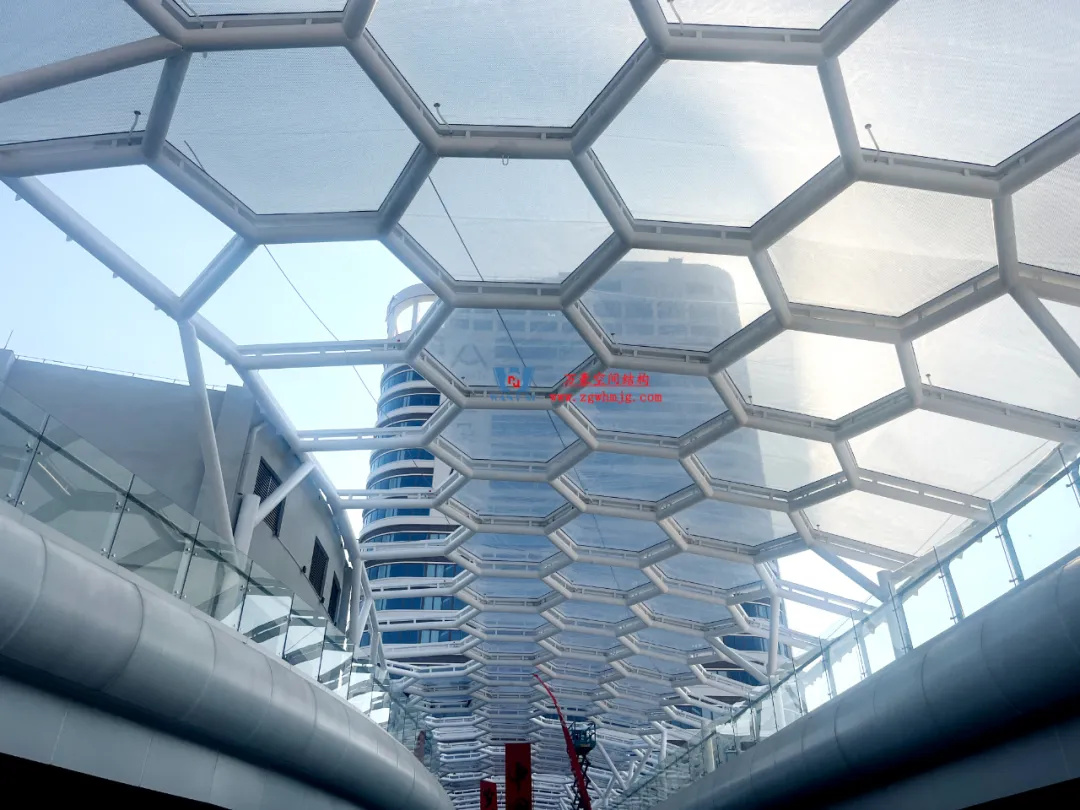 广州茂名总汇天街商业街ETFE膜结构 广州茂名总汇天街商业街ETFE膜结构