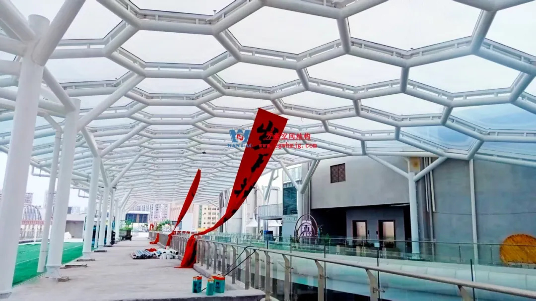 广州茂名总汇天街商业街ETFE膜结构 广州茂名总汇天街商业街ETFE膜结构