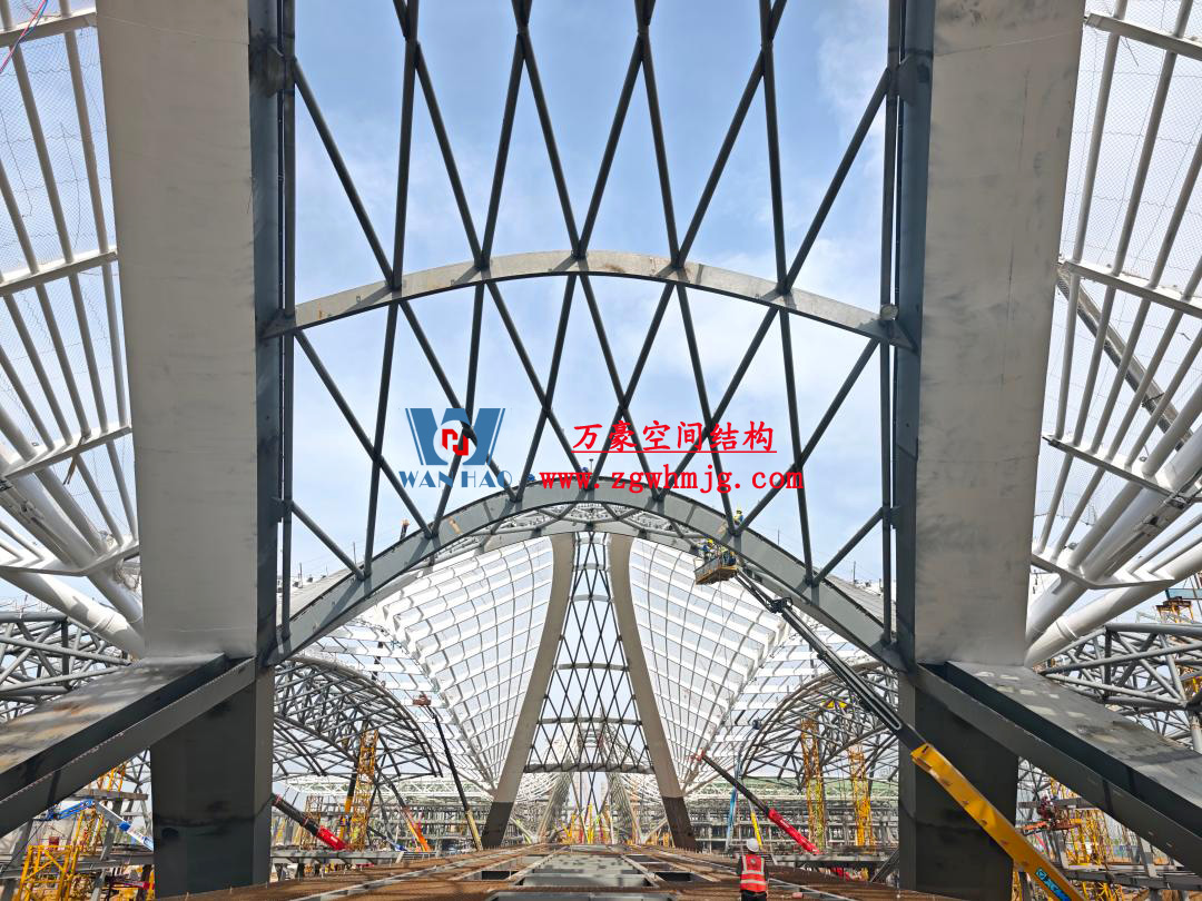 郑州中原高铁港数字展贸城ETFE PTFE膜结构项目
