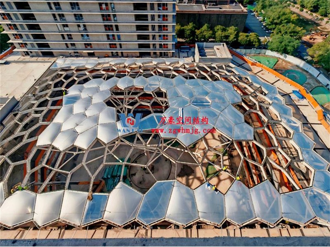 安吉县昌硕小区地块房产开发项目钢结构天幕