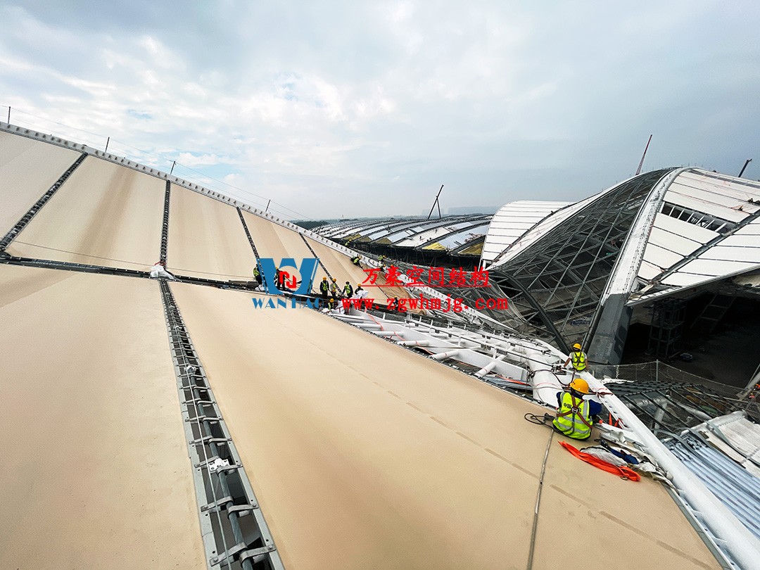 郑州中原高铁港数字展贸城ETFE膜结构 PTFE膜结构项目