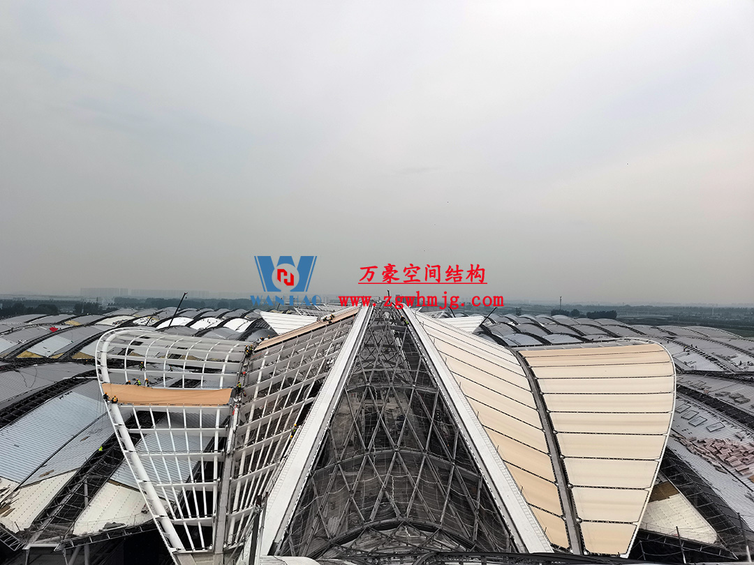 郑州中原高铁港数字展贸城ETFE膜结构 PTFE膜结构项目