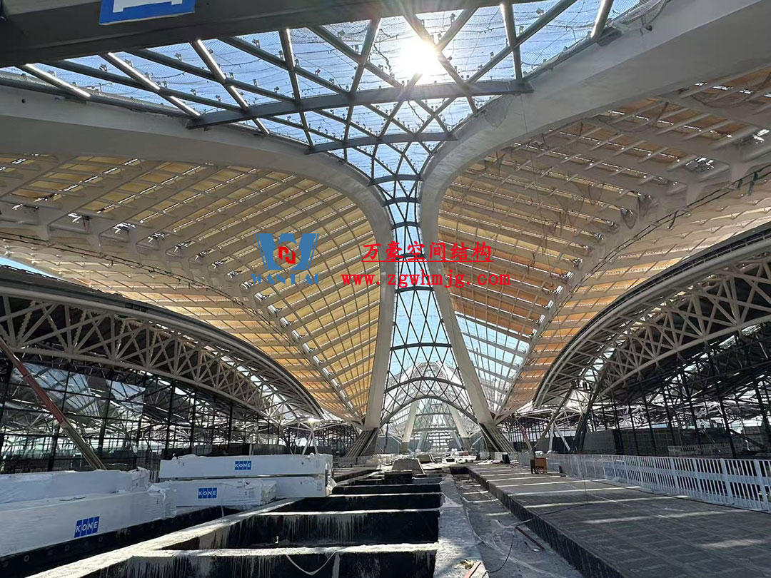 郑州中原高铁港数字展贸城ETFE PTFE膜结构项目