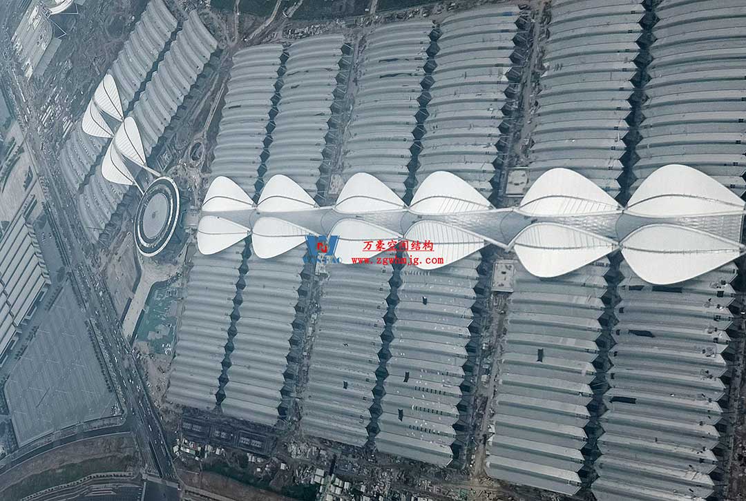 郑州中原高铁港数字展贸城ETFE膜结构 PTFE膜结构工程