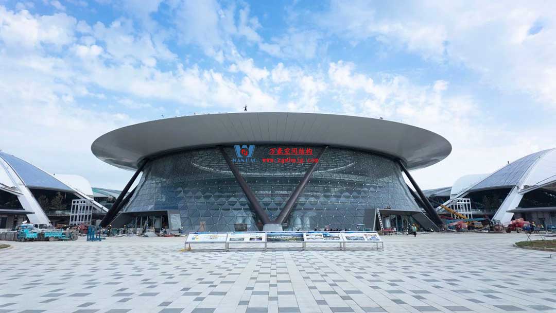 郑州中原高铁港数字展贸城ETFE膜结构 PTFE膜结构工程