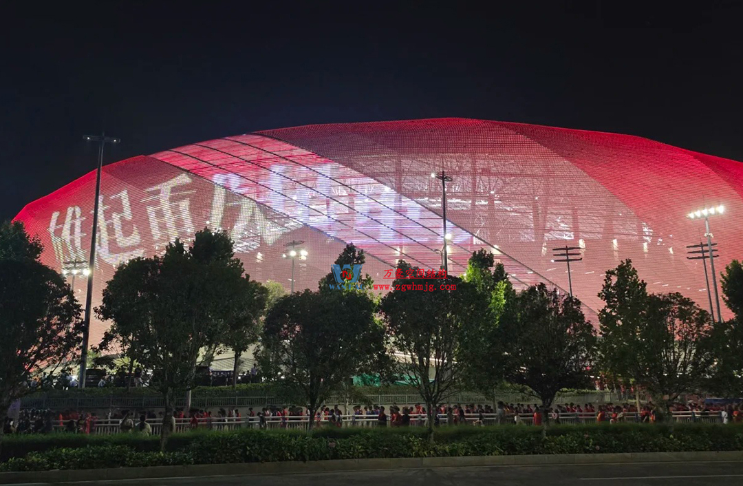 2026 中超球场巡礼・重庆篇｜身披 ETFE「科技薄纱」，龙兴足球场点亮山城足球新未来！