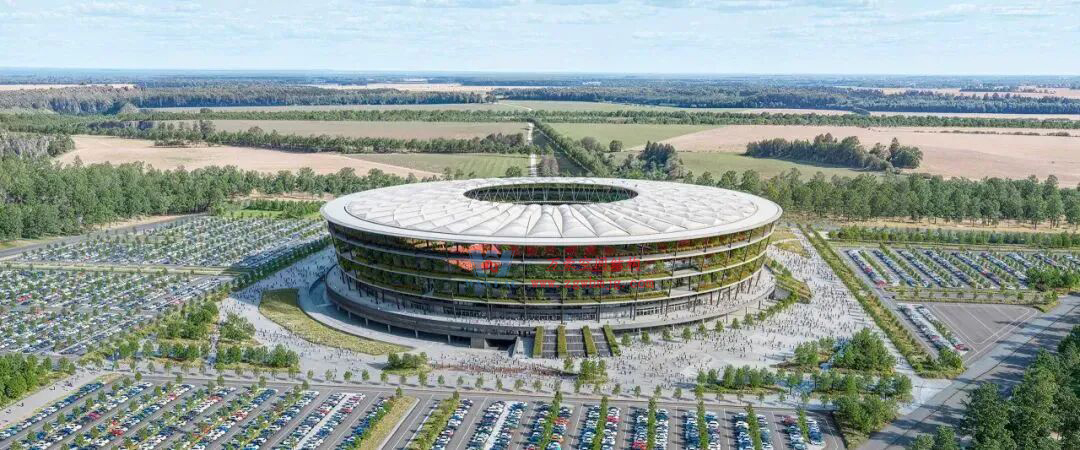 钢构起宏图！塞尔维亚国家足球场钢结构首吊成功