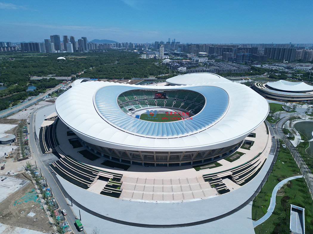 重磅！无锡奥体正式试运营！太湖之畔“白鹭地标”全面绽放