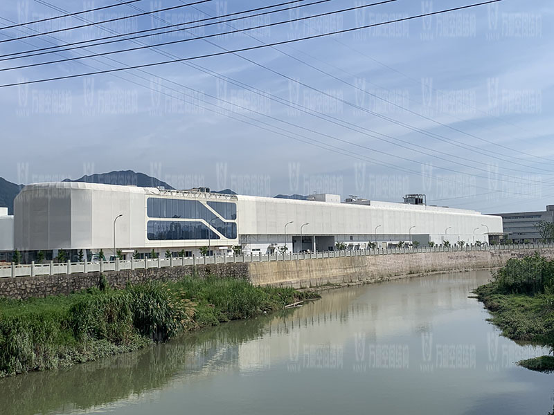 宁波益富乐公司新厂房外立面PTFE网格膜结构项目接近尾声