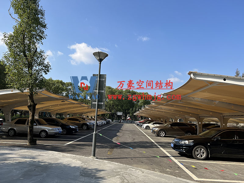 宁波大学北大门停车场膜结构遮阳棚改造提升工程完工