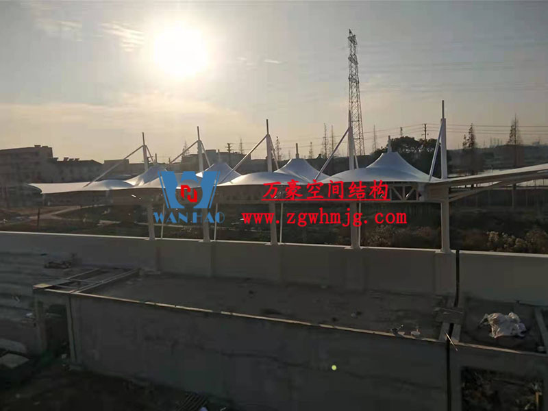 张家港市新建九年一贯制学校膜结构工程完工