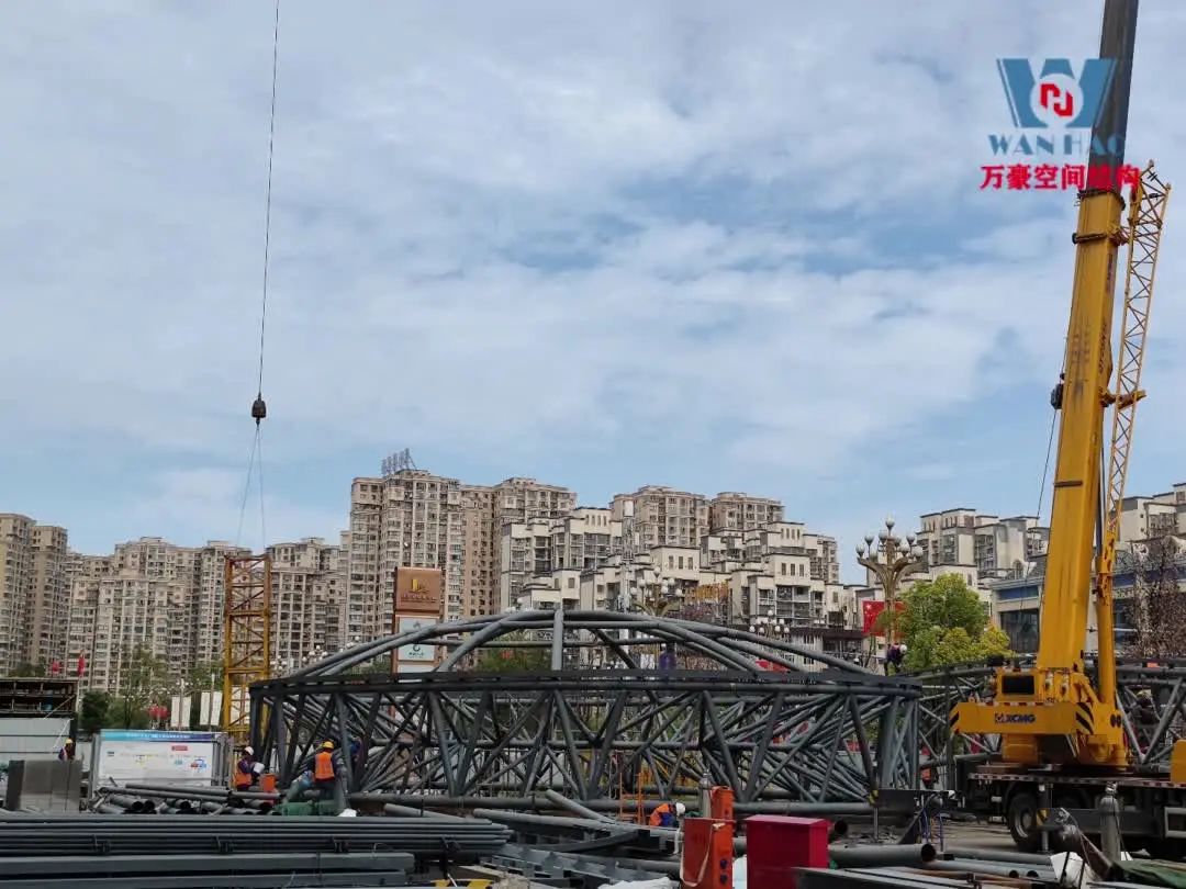 明宇广场6号地块商业改造项目ETFE盖顶天幕工程施工视频