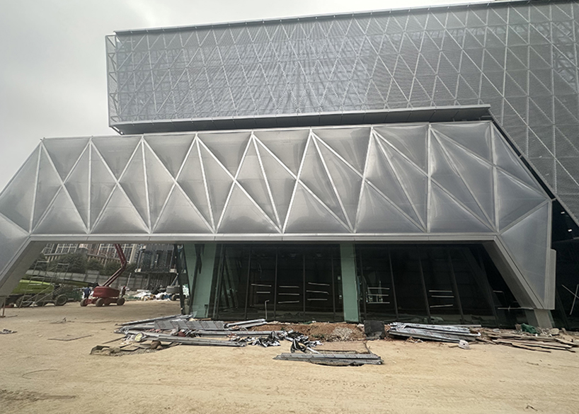​中建锦源汇广场10-3#楼ETFE膜结构项目