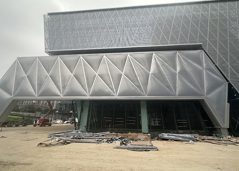 ​中建锦源汇广场10-3#楼ETFE膜结构
