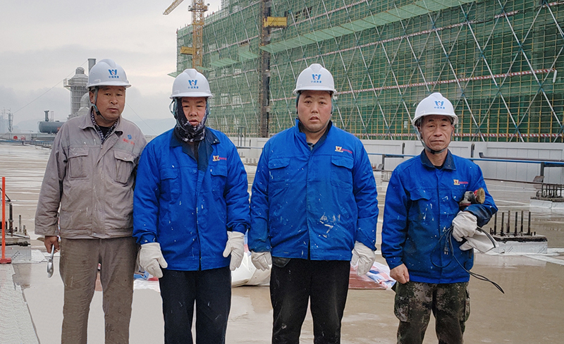 浙江真爱毯业科技有限公司厂房三屋面膜结构工程开始施工