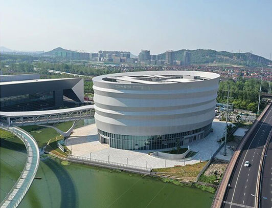 复杂空间结构与膜结构——建筑设计施工一体化实践与探索