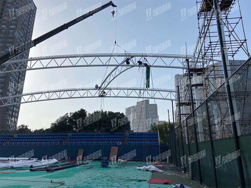 宁波（鄞州）网球中心遮阳棚膜结构工程二期项目施工中