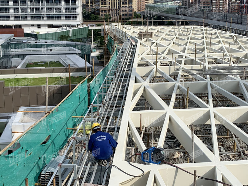 深圳龙华地铁站ETFE天幕膜结构项目